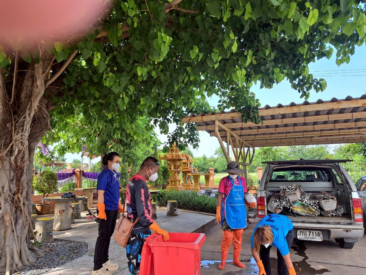 นำส่งของเสียอันตรายจากชุมชน