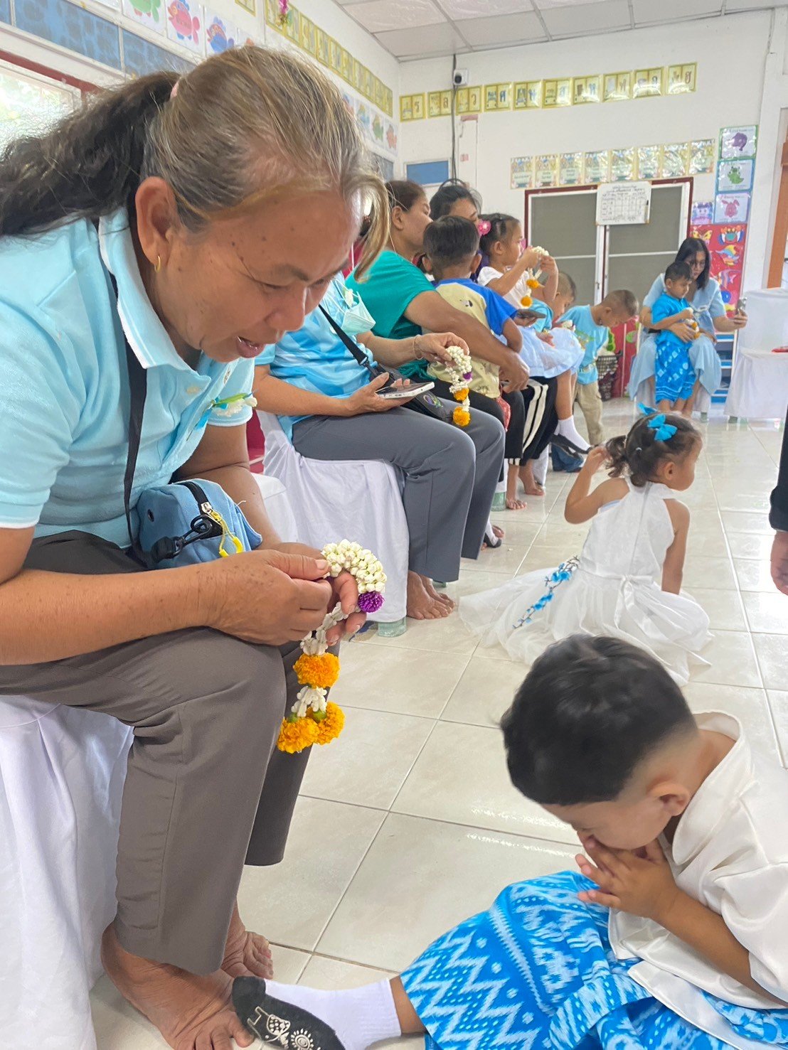 ในวันศุกร์ ที่ 9 สิงหาคม 2567 ศูนย์พัฒนาเด็กเล็กองค์การบริหารส่วนตำบลชีวาน ได้จัดกิจกรรมวันแม่แห่งชาติ เพื่อให้นักเรียนได้ระลึกถึงพระคุณของแม่ซึ่งเป็นการแสดงความกตัญญู  ต่อมารดาหรือผู้มีพระคุณ