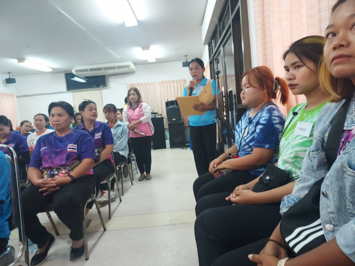 โครงการฝึกอบรมส่งเสริมอาชีพสตรี หลักสูตรผ้ามัดย้อม