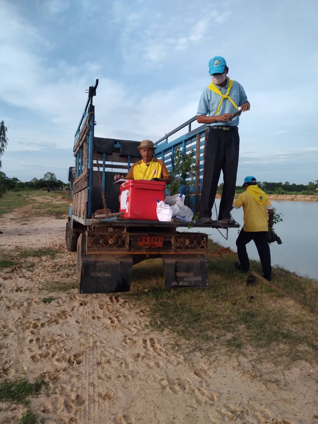 โครงการท้องถิ่นปลูกป่าเฉลิมพระเกียรติ สมเด็จพระนางเจ้าสิริกิติ์พระบรมราชินีนาถ พระบรมราชชนนีพันปีหลวง