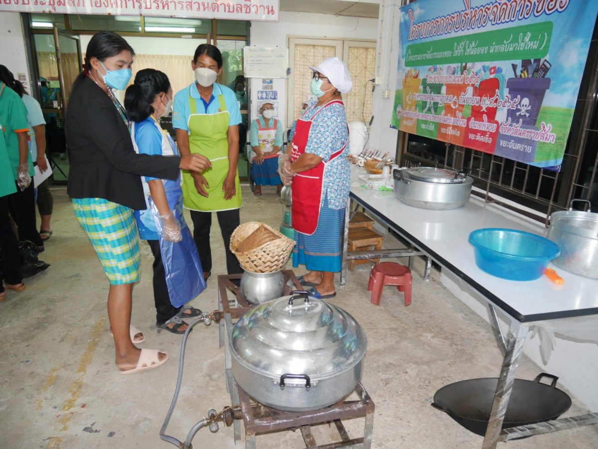 โครงการส่งเสริมอาชีพกลุ่มอาชีพต่างๆ หลักสูตรการทำขนมไทย ณ ห้องประชุมองค์การบริหารส่วนตำบลชีวาน  อำเภอพิมาย จังหวัดนครราชสีมา
