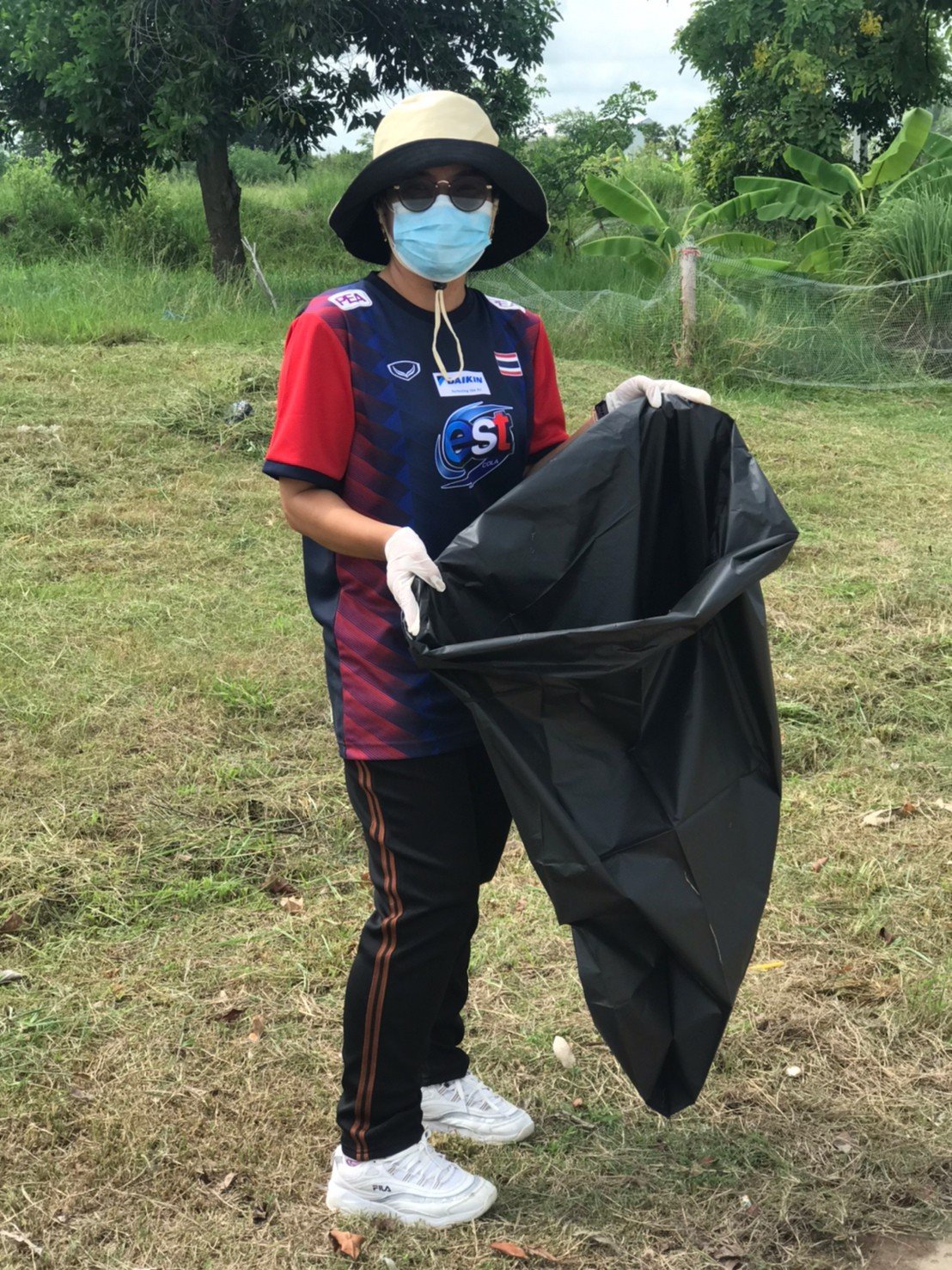 โครงการการบริหารจัดการขยะ กิจกรรมบ้านสวย เมืองสุข บ้านทุ่งพิกุลทอง หมู่ที่10 ตำบลชีวาน อำเภอพิมาย จังหวัดนครราชสีมา