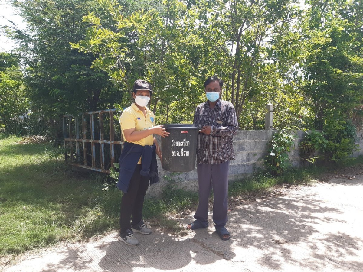 โครงการการบริหารจัดการขยะ กิจกรรมการคัดแยกขยะเปียกในครัวเรือน ผู้นำทำก่อน