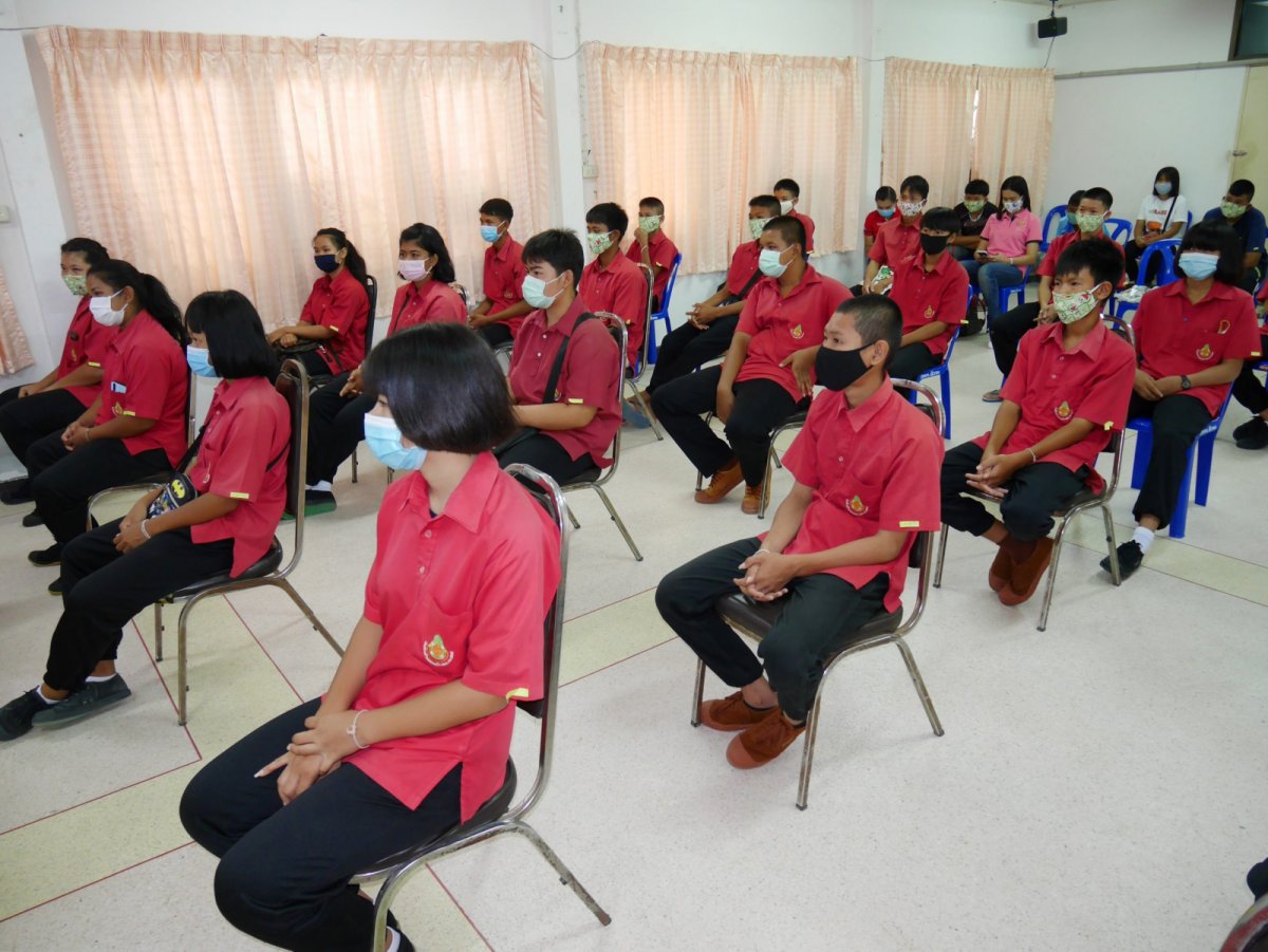 โครงการจัดทำหน้ากากอนามัยเพื่อการป้องกันโรคติดต่อทางเดินหายใจ ประจำปี 2563